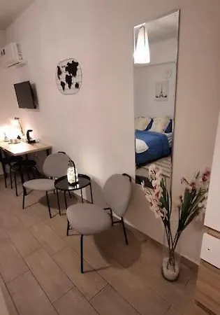 C Center Apartment Larnaca