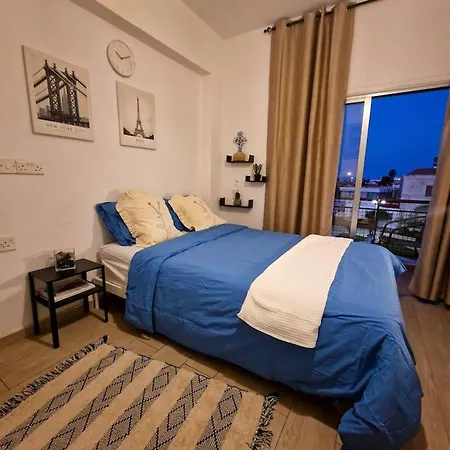 C Center Apartment Larnaca